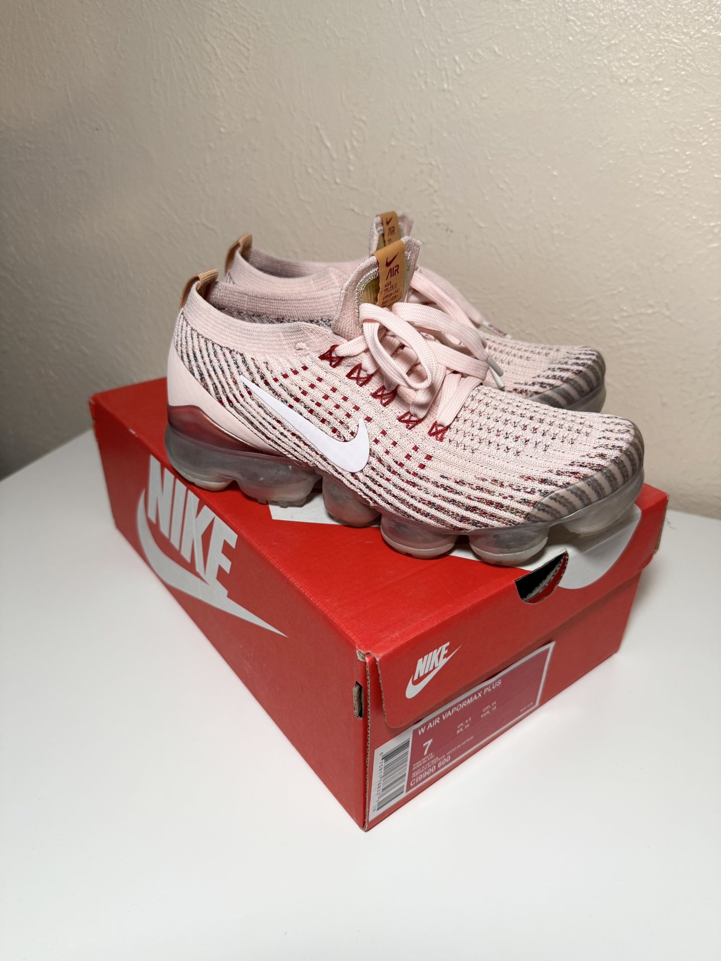 Women's Nike Vapor Max