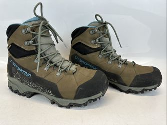 La Sportiva Women's Nucleo High II GTX Hiking Boots, Oak/Topaz, Size 9