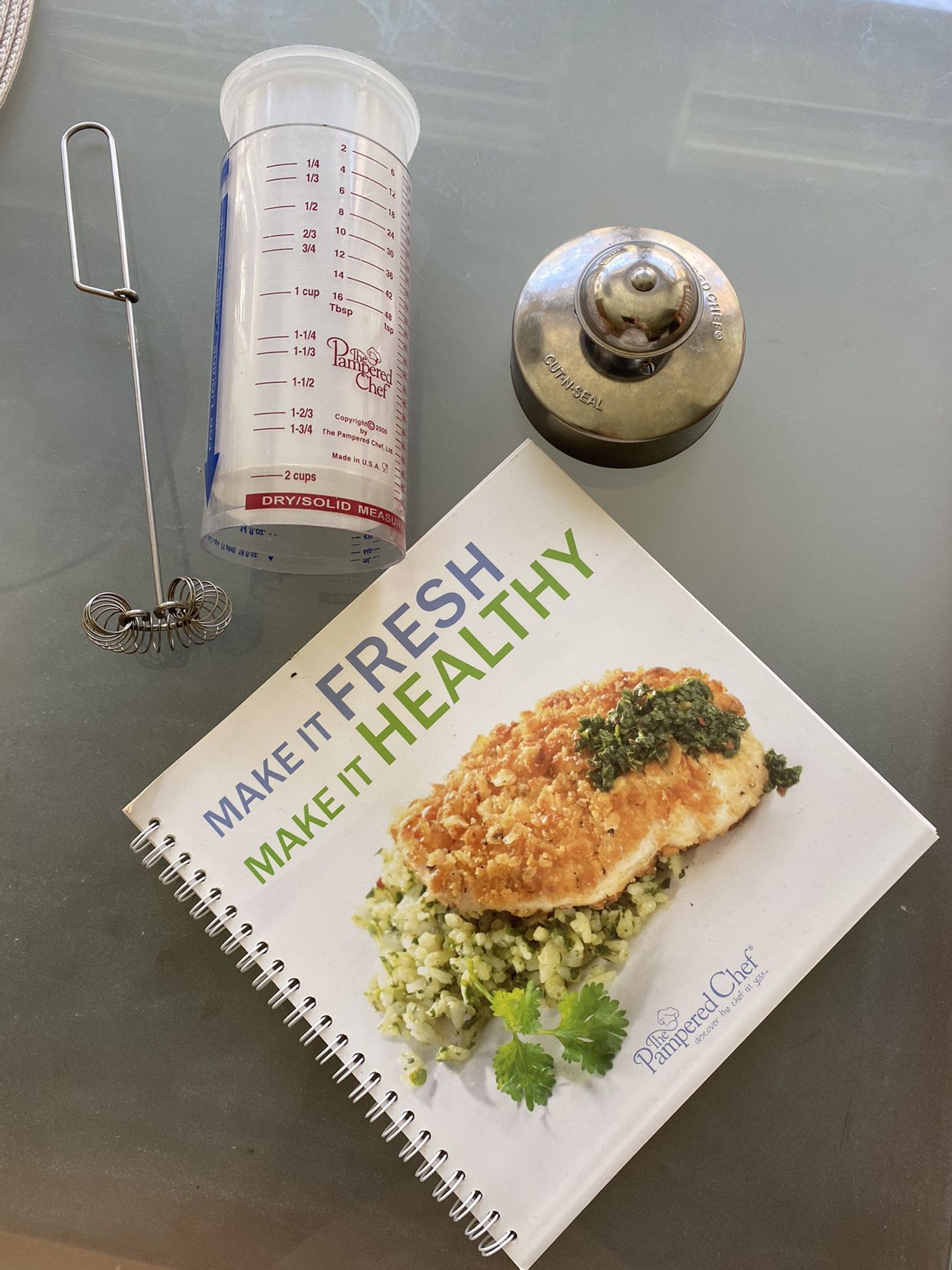 Pampered Chef Bundle $20