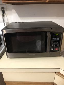Very new Toshiba Microwave