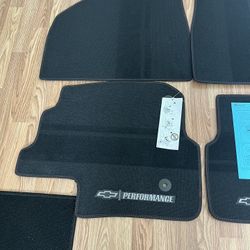 2019 - 2025 New Chevy Silverado/ GMC Sierra Floor Mats