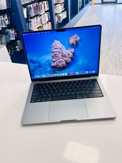 MacBook Pro 14inch 2021 M1 Pro chip 32GBRAM 512GBSSD