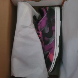 Nike Swoosh