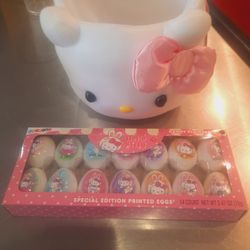 Hello Kitty Easter Basket With 14 Count Plastic Printed Eggs