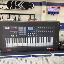 Piano AKAI