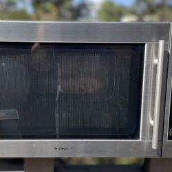 Magic Chef 1.3 Cu. Ft. Stainless Steel Countertop Microwave