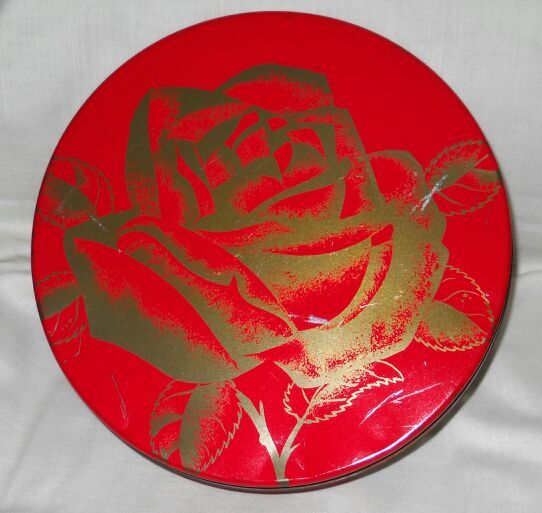 Vintage Mrs. Stevens cookie/candy tin