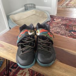 Nike Kyrie Irving Black History Month