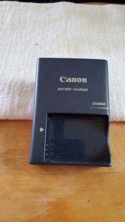 CANON CB-2LX battery charger