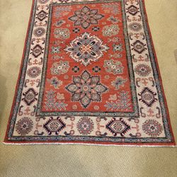 Kazak wool rug  (4’ X 6’ - Appx)