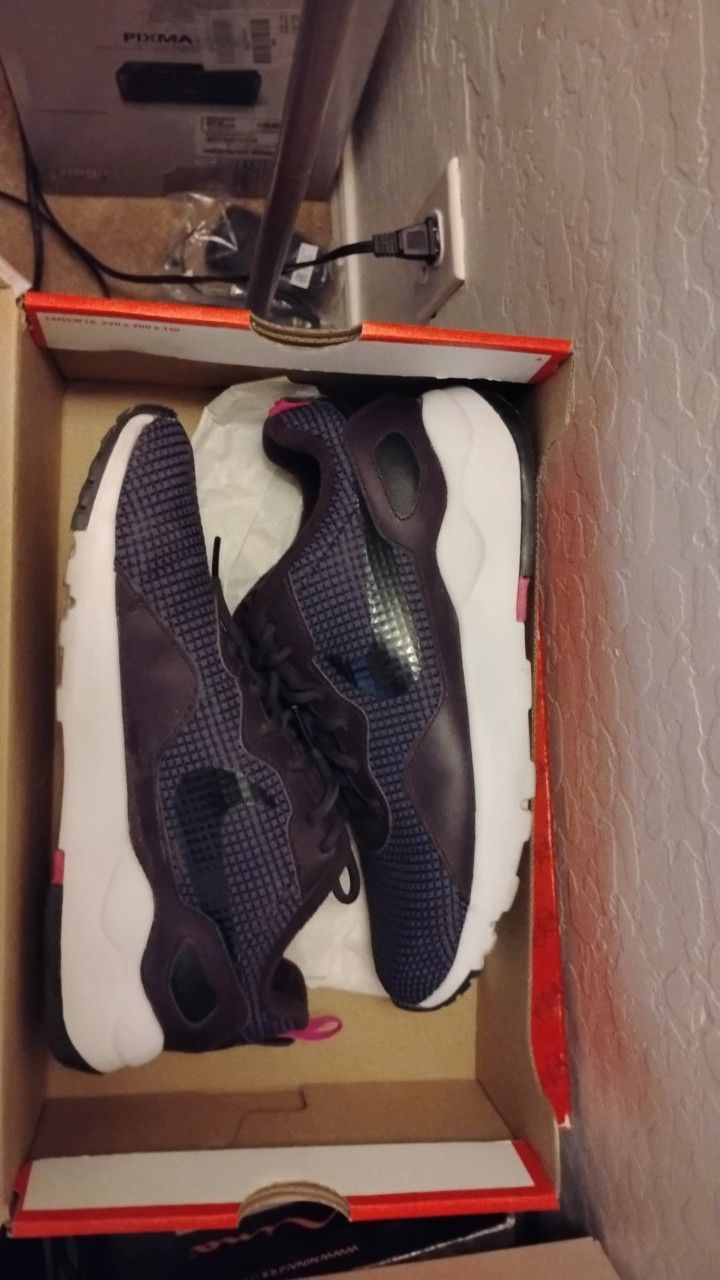 Nike