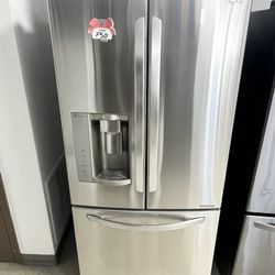 LG 33inch. 3-Door French Door With Ice Maker Stainless Steel Refrigerator 