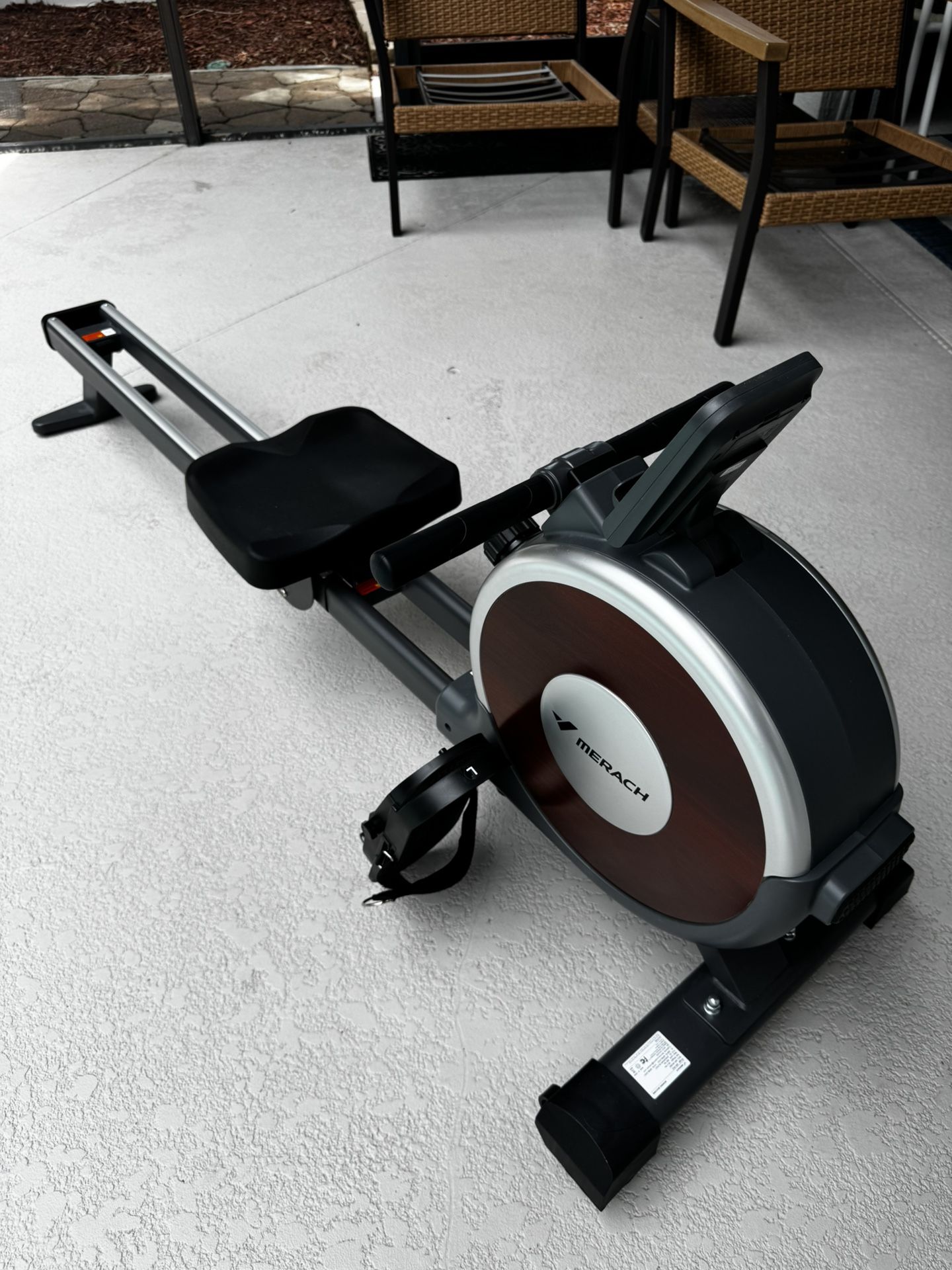 MERACH Folding Rowing Machines for Home, Magnetic Rowing Machine with 16 Levels, Compact Rower Saves