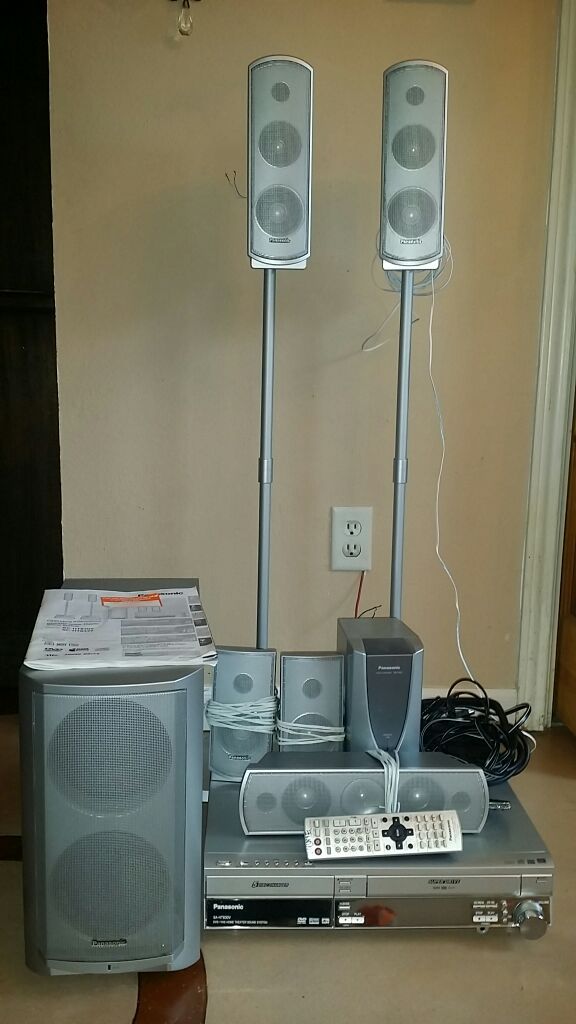 Panasonic SC-HT830V Slimline 5-Disc DVD/VCR Home Theater System