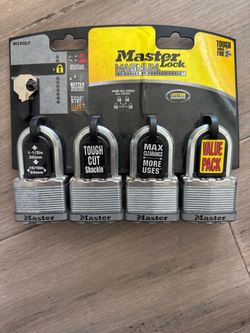 Master Lock Magnum Padlock 4-Pack (M5XQLF)
