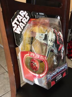 New Hasbro Star Wars Transformers - Clone Pilot and Arc 170 Star Pilot