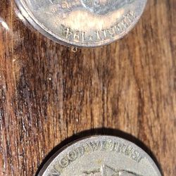 Vintage 1940 / 1941 Nickels  Also An Indian Head Buffalo  With No Date ( Very Old ) 