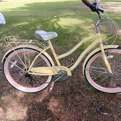 Huffy 26 Inch Beach Cruiser 