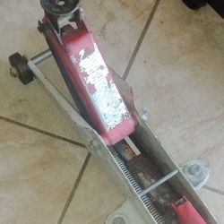 hydraulic jack