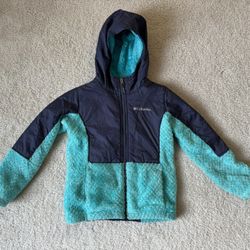 Girls Columbia Fleecy Jacket, size S (7/8)- in EUC!