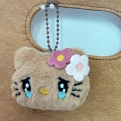 Hello Kitty Keychainnnn