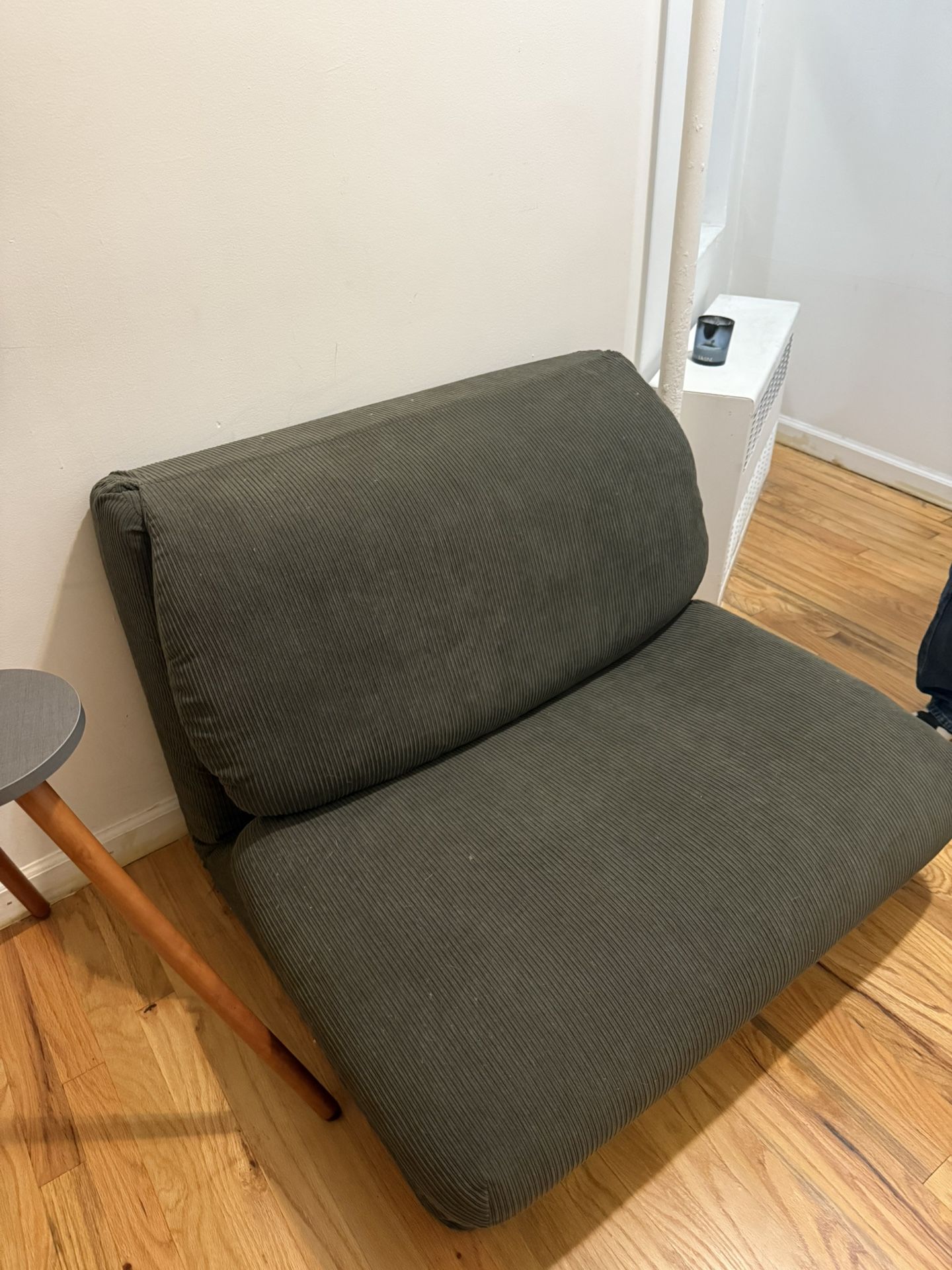 Small Couch/Sofa Chair (Folds Out Into Bed)