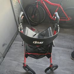 Eagle Series by Drive Medical F-22 Walker Rollator (Red Color) 🌱