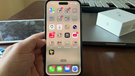 iPhone 16 Pro Max 256GB AT&T