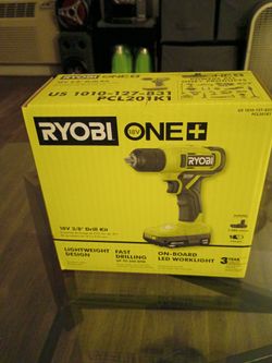 RyOBI ONE drill kit