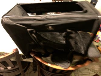 Large pet carrier