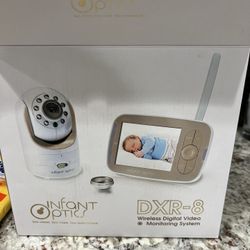 Infant Optics DXR-8 With Second Camera