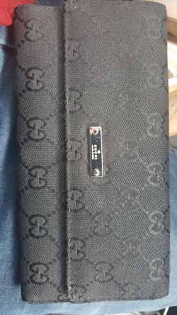 Gucci wallet