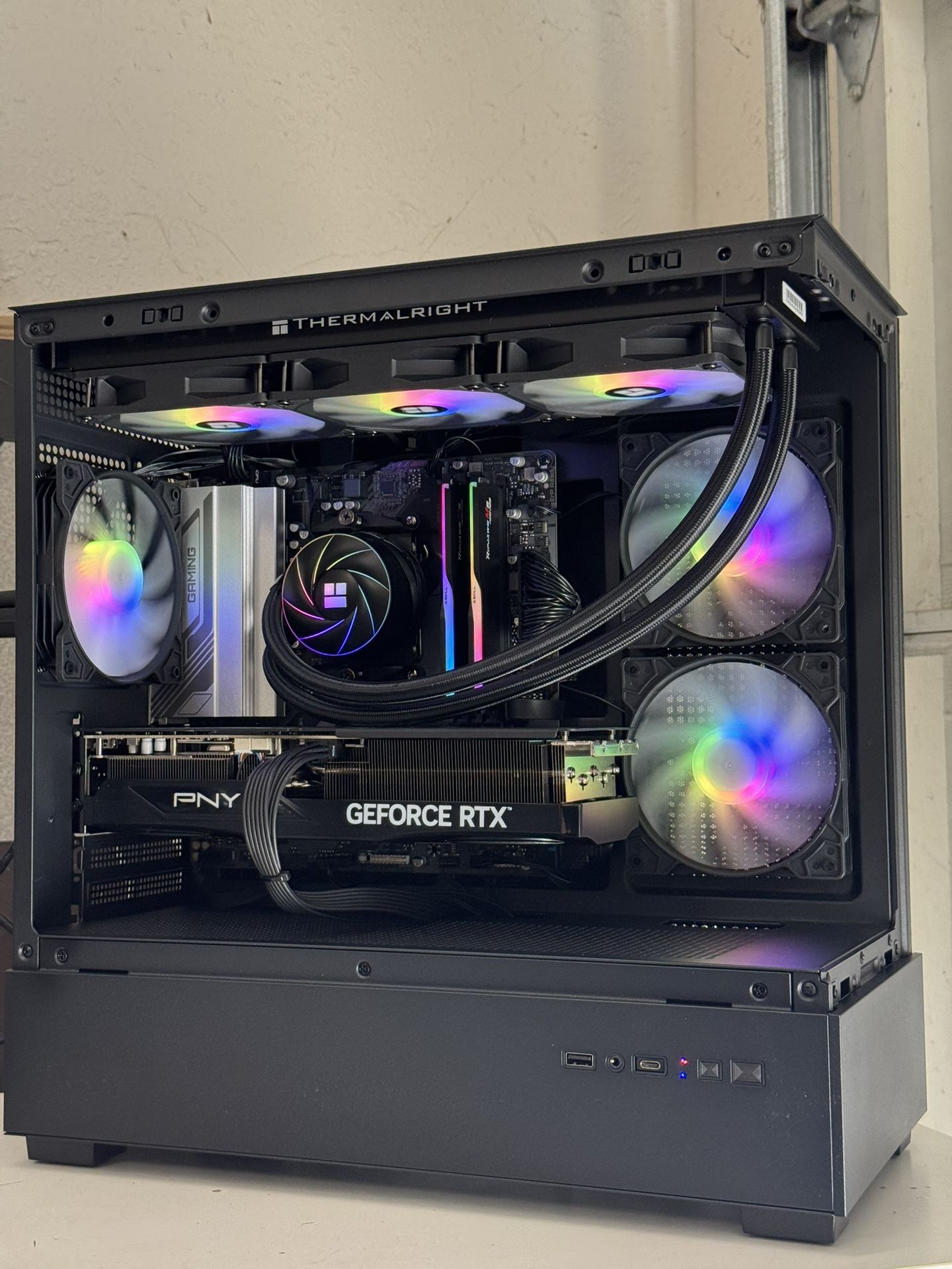 Ryzen 9 9900X / RTX 5070 TI Gaming PC