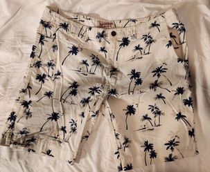Arizona 40w Palm Tree On Off-white Bermuda Shorts