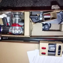 Dyson V8 Absolute Cordless Vacuum 