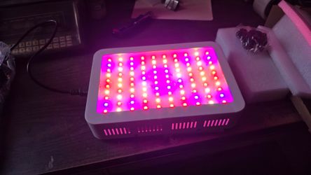 1000W LED plant grow light