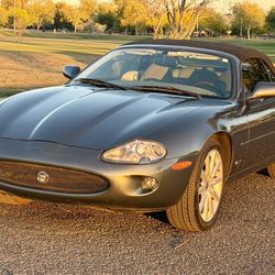 1998 Jaguar XK8
