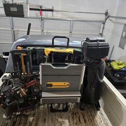 Table Saw With Stand. 