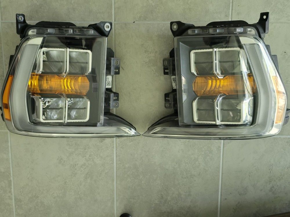 Ford F150 21'-23' Quad Projection Headlights