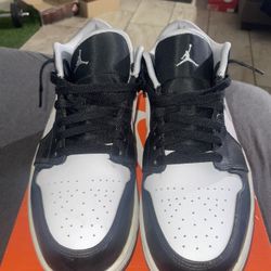 Air Jordan 1 Low Black,grey,and White 