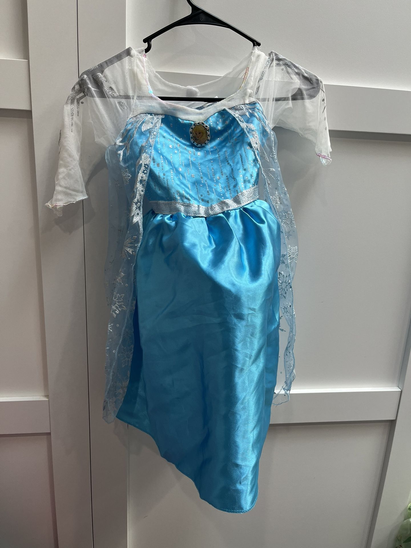 Disney Frozen Elsa Dress Size 4-6x 