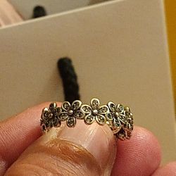 Pandora Authentic Brand New Sterling Silver Sparkling Daisies Group Ring Size 7  Firm