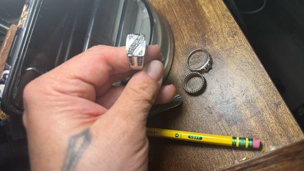 Men's ring
