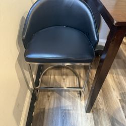 Black Bar Stool (metal Legs, Faux Leather Seat)