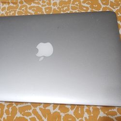 Macbook Pro Early 2015
