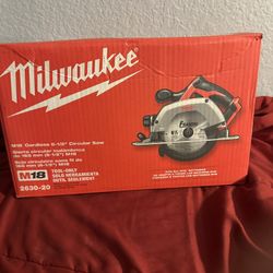 Milwaukee M18 Circular Saw