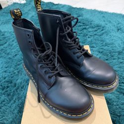 Dr Martens Boots (8M)