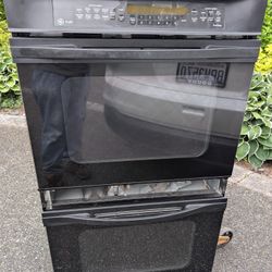 Ge Profile Double Oven Hardly Used Great Condition Black 