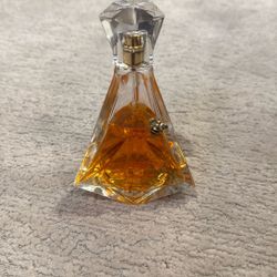 Kim Kardashian Pure Honey Perfume