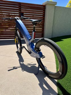 Reevo Hubless Electric Bike 750w With 2 Batteries for Sale in San